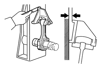 Engine unit 1GR-FE Inspection. Using a rod aligner and feeler gauge, check the connecting rod alignment.