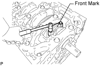 2ad-fhv Блок двигателя.  Убедитесь, что передние метки на шатуне и крышке совмещены.
